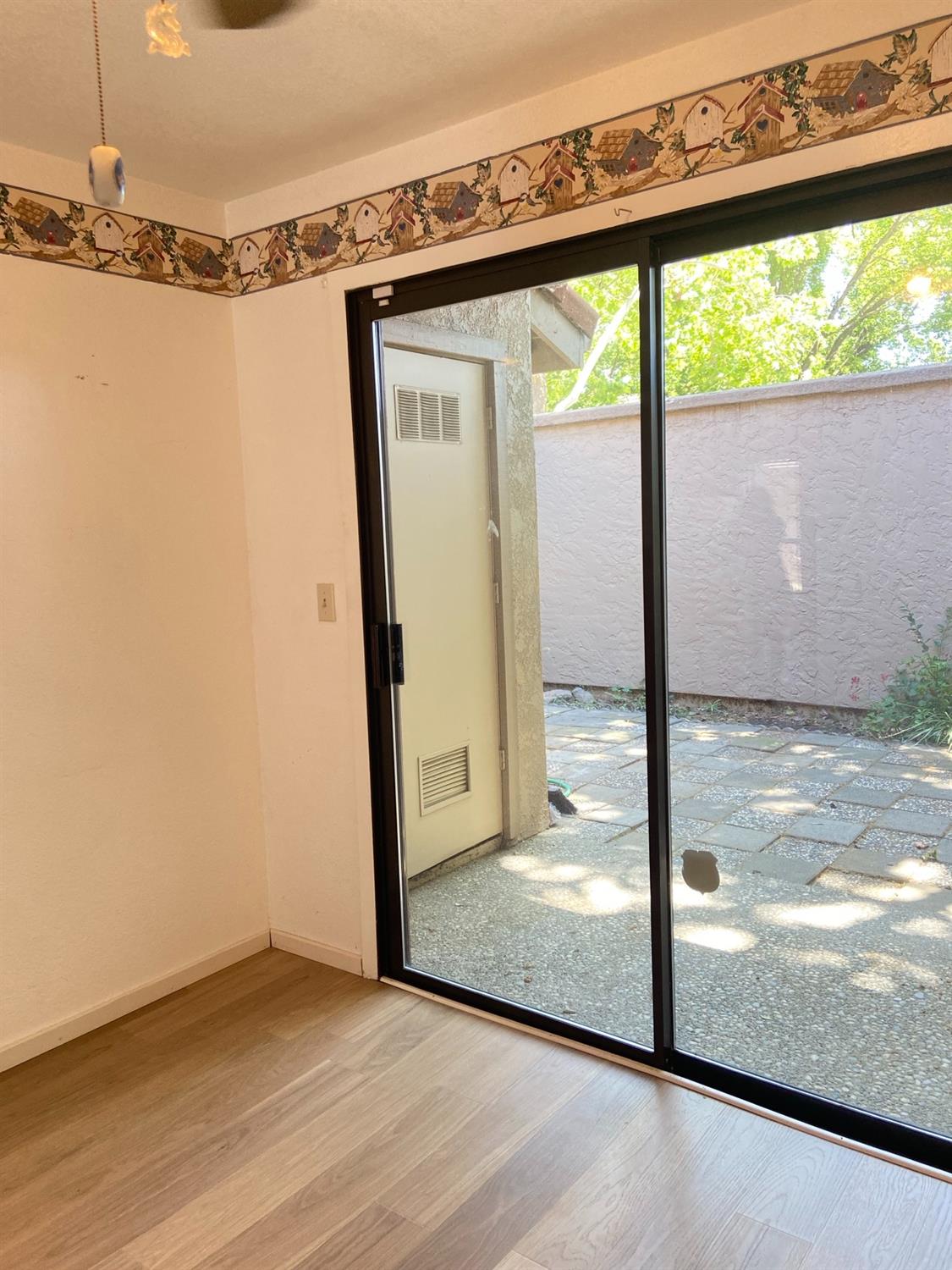 4045 Dale Rd #C, Modesto, CA 95356