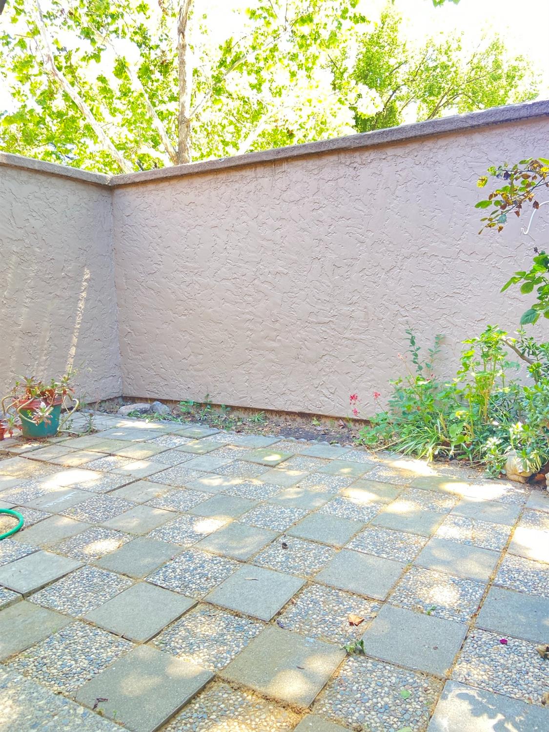 4045 Dale Rd #C, Modesto, CA 95356