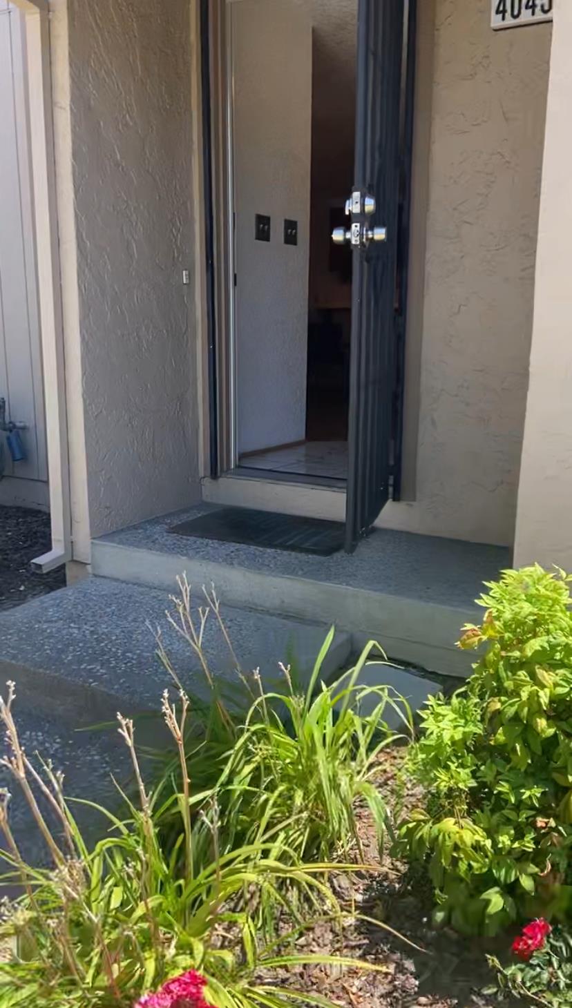 4045 Dale Rd #C, Modesto, CA 95356