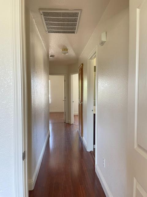 526 Eleni Ln, Manteca, CA 95336