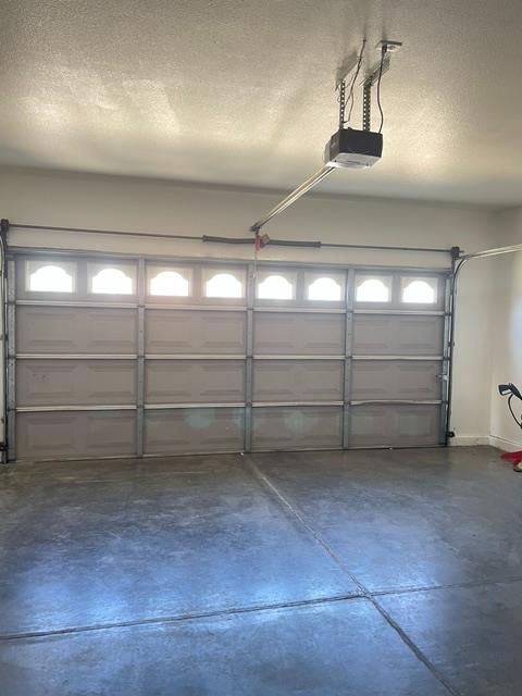 526 Eleni Ln, Manteca, CA 95336
