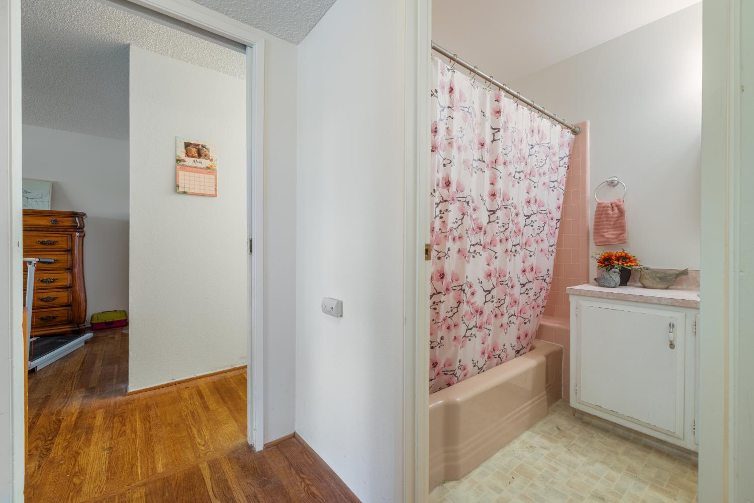 2700 Macdougal St #1, Modesto, CA 95350
