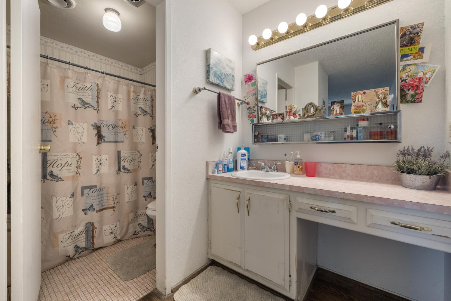 2700 Macdougal St #1, Modesto, CA 95350