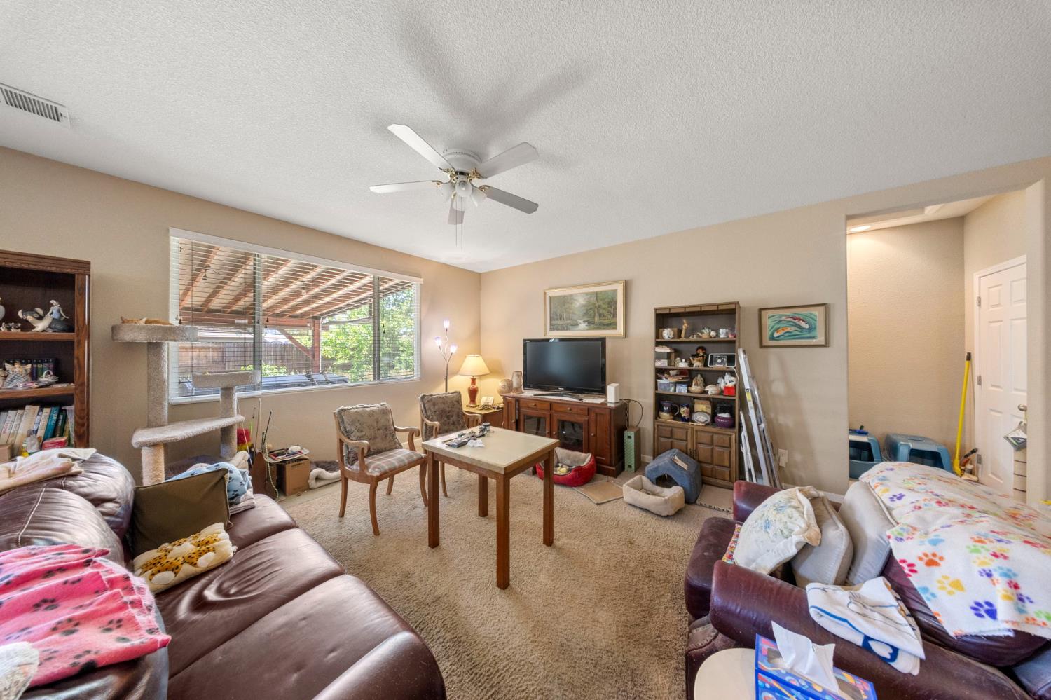 1320 Camilla St, Manteca, CA 95337