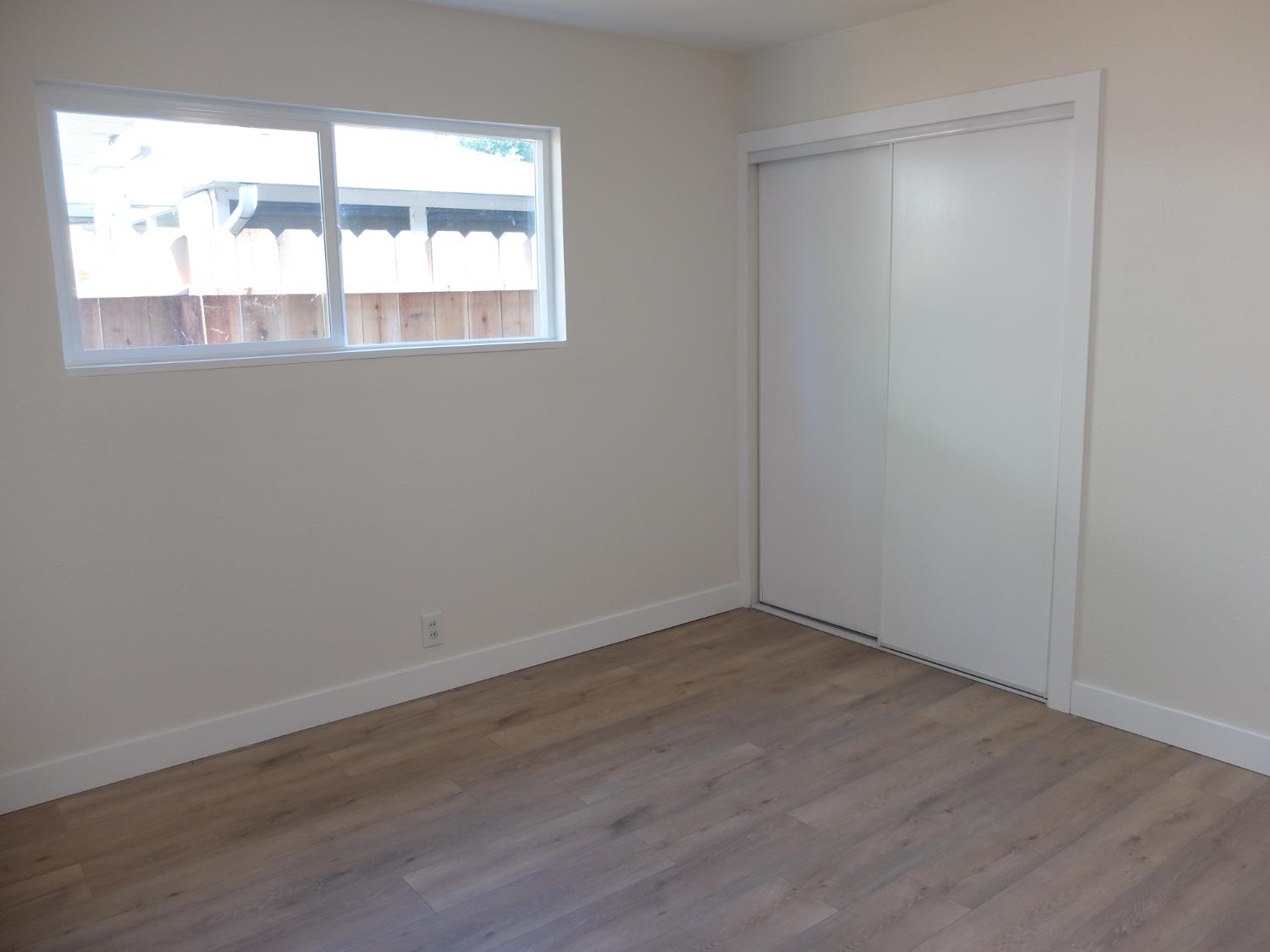 1822 Joaquin St, Modesto, CA 95350