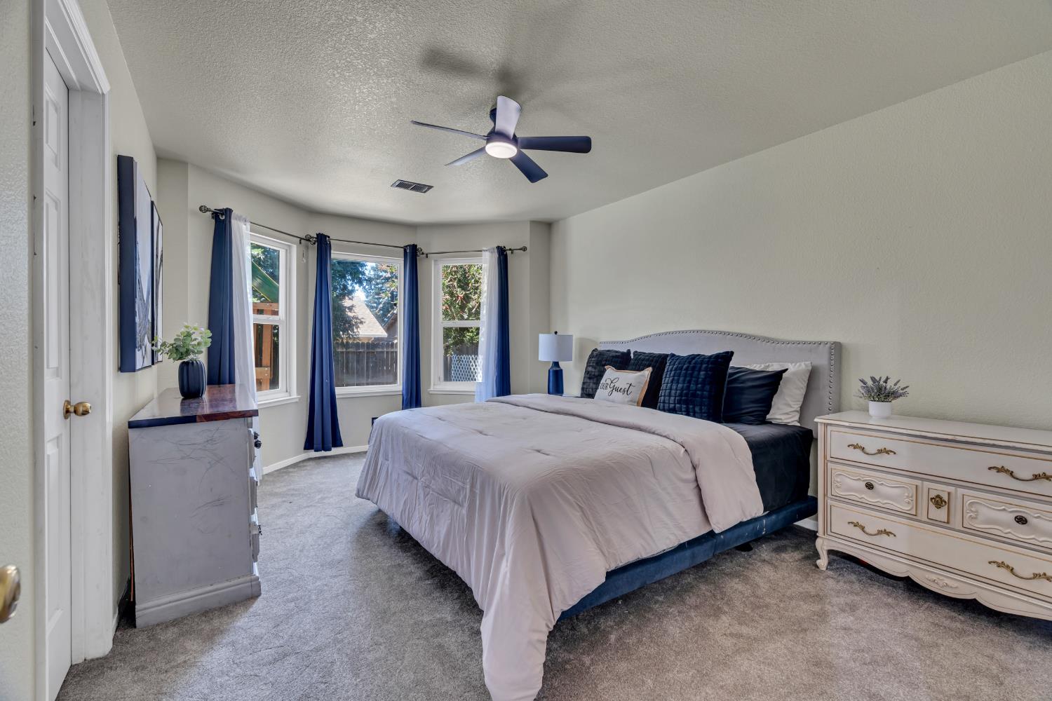 344 Ventanas Ave, Oakdale, CA 95361