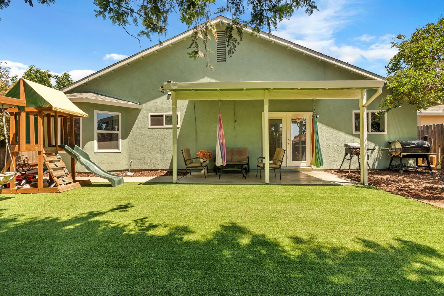 344 Ventanas Ave, Oakdale, CA 95361