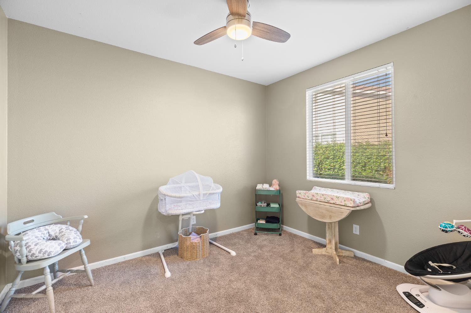 1070 Alba St, Manteca, CA 95337