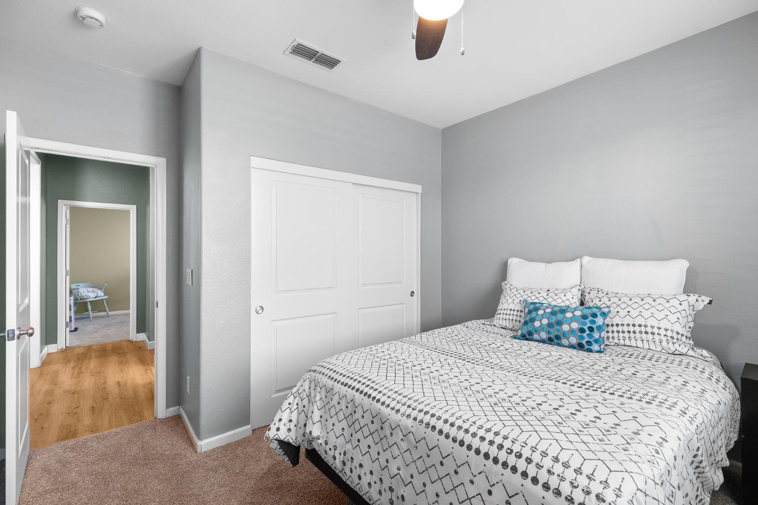 1070 Alba St, Manteca, CA 95337