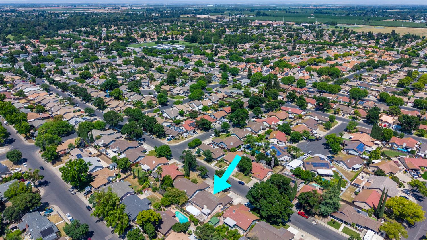 301 Goldrun Dr, Modesto, CA 95354