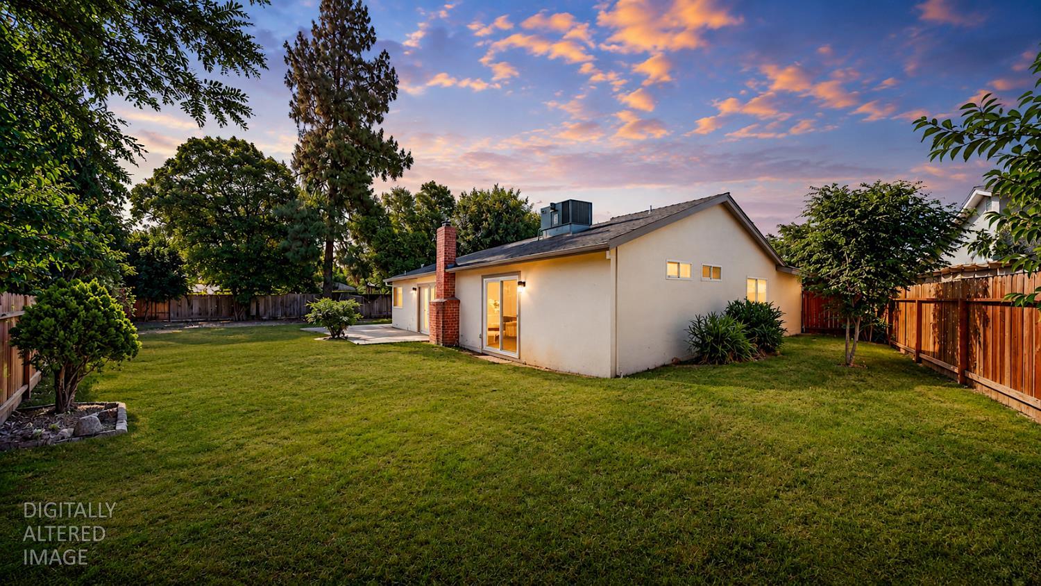 205 Oakhurst Ct, Merced, CA 95340