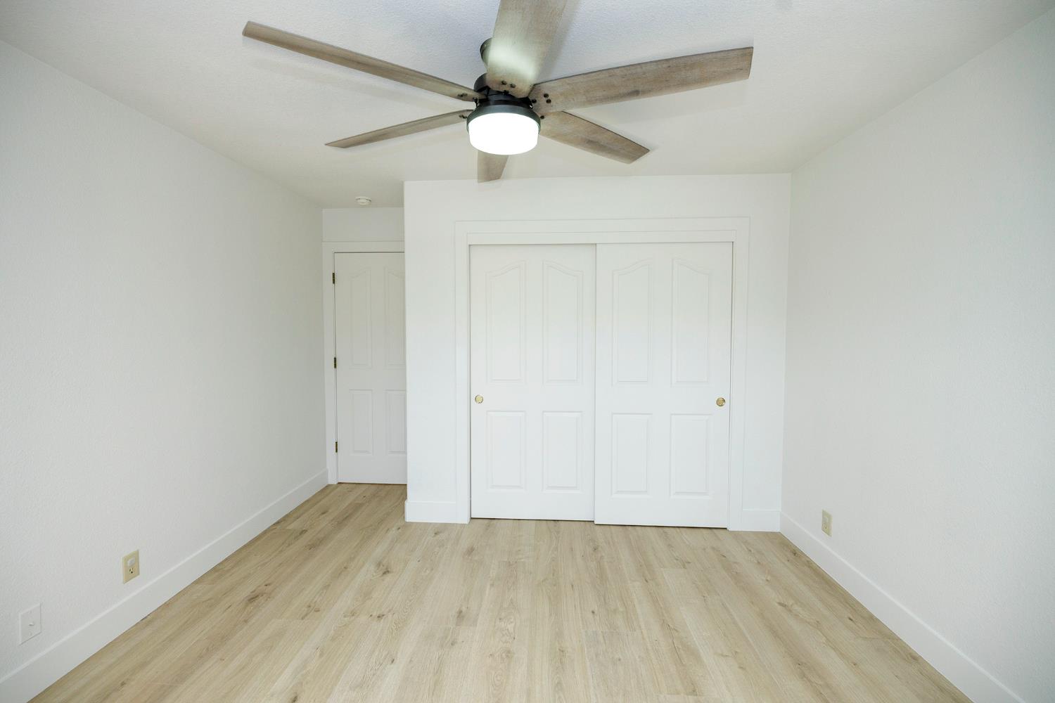 1748 Brennan Ave, Escalon, CA 95320