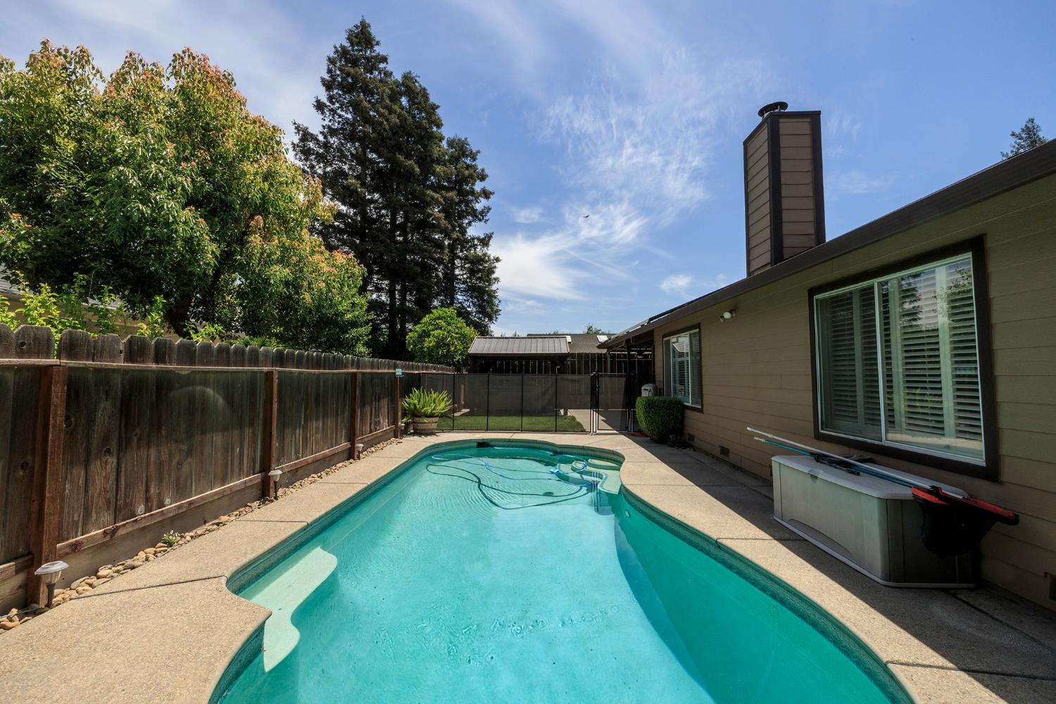 1748 Brennan Ave, Escalon, CA 95320
