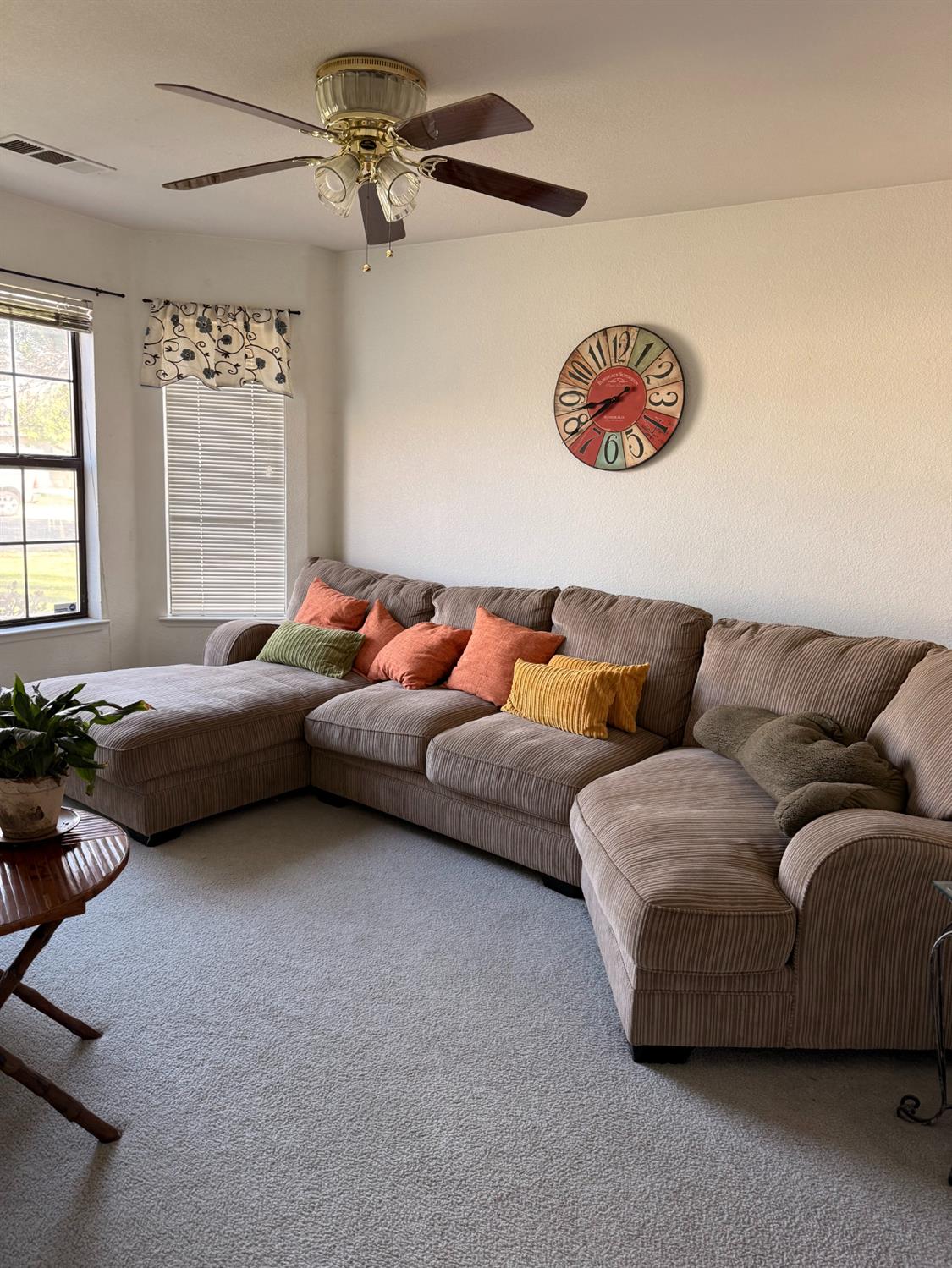 13568 Vallarta Ave, Santa Nella, CA 95322