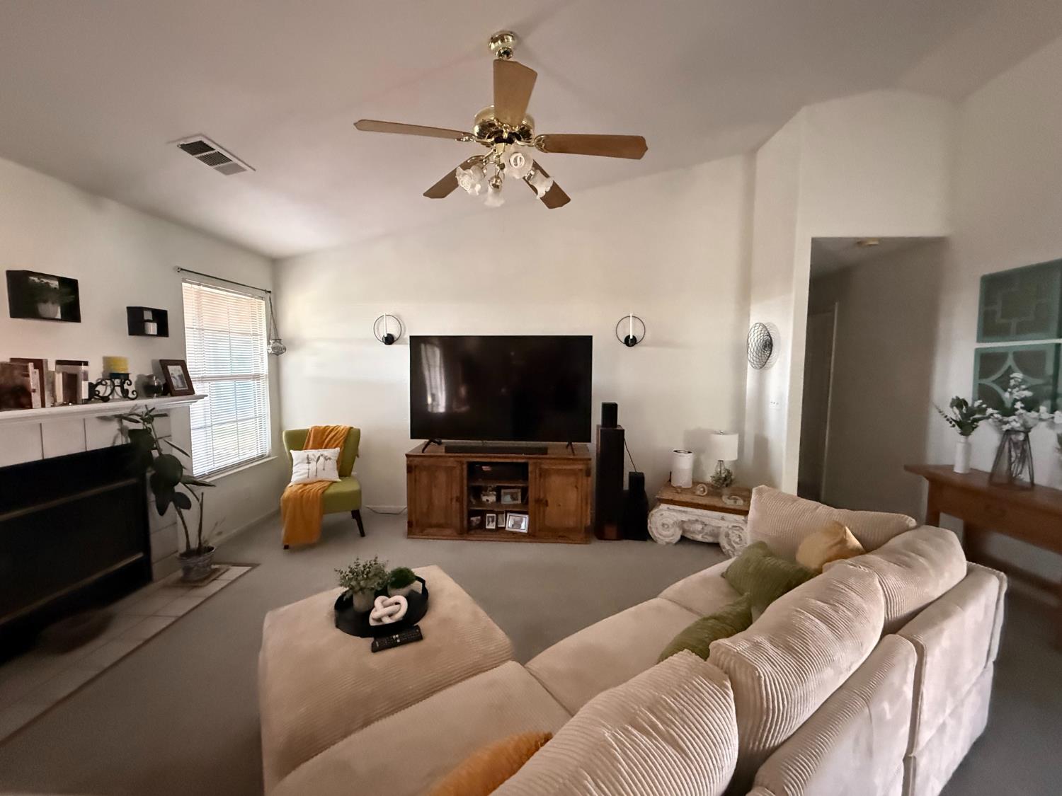 13568 Vallarta Ave, Santa Nella, CA 95322