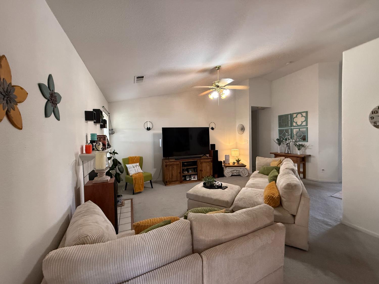 13568 Vallarta Ave, Santa Nella, CA 95322