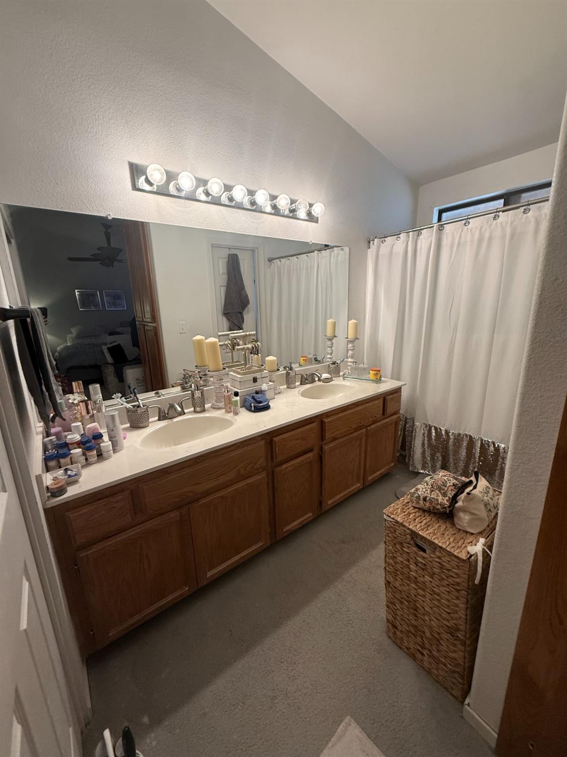 13568 Vallarta Ave, Santa Nella, CA 95322