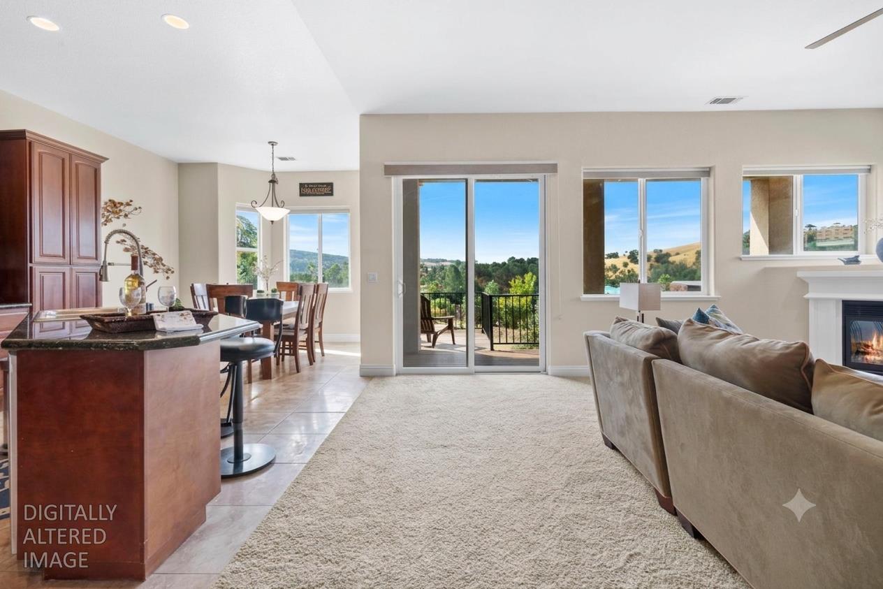 142 Athena Dr #27, Copperopolis, CA 95228