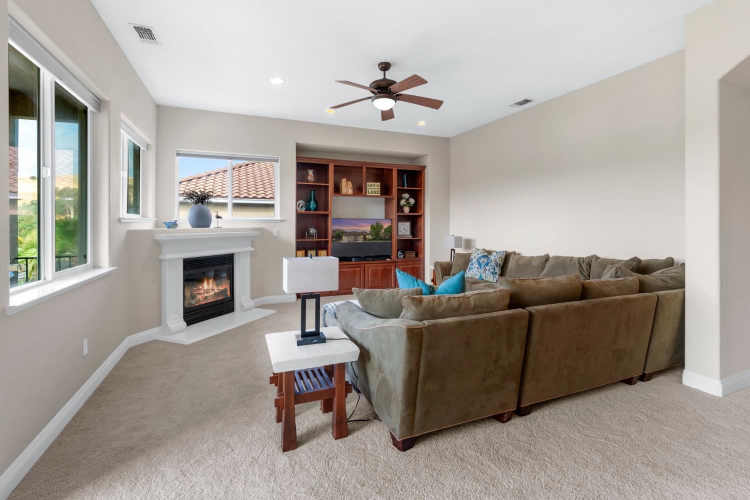 142 Athena Dr #27, Copperopolis, CA 95228