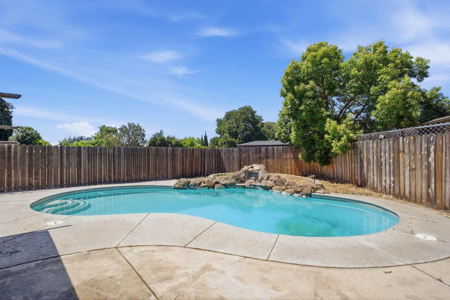 13979 Montezuma Way, Manteca, CA 95336
