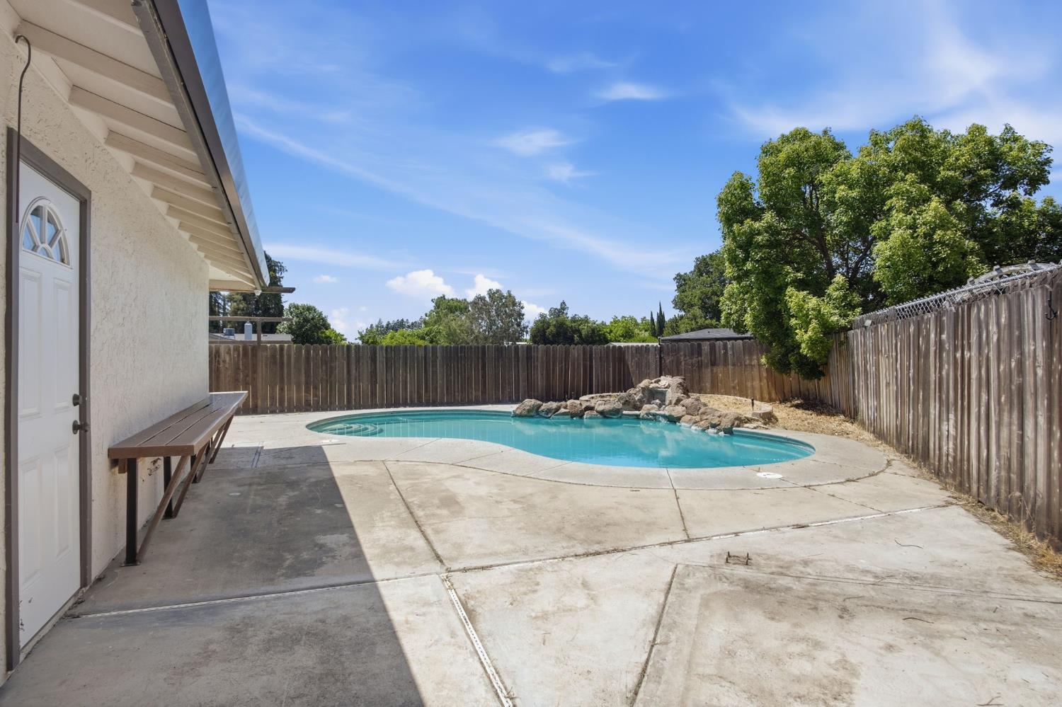 13979 Montezuma Way, Manteca, CA 95336