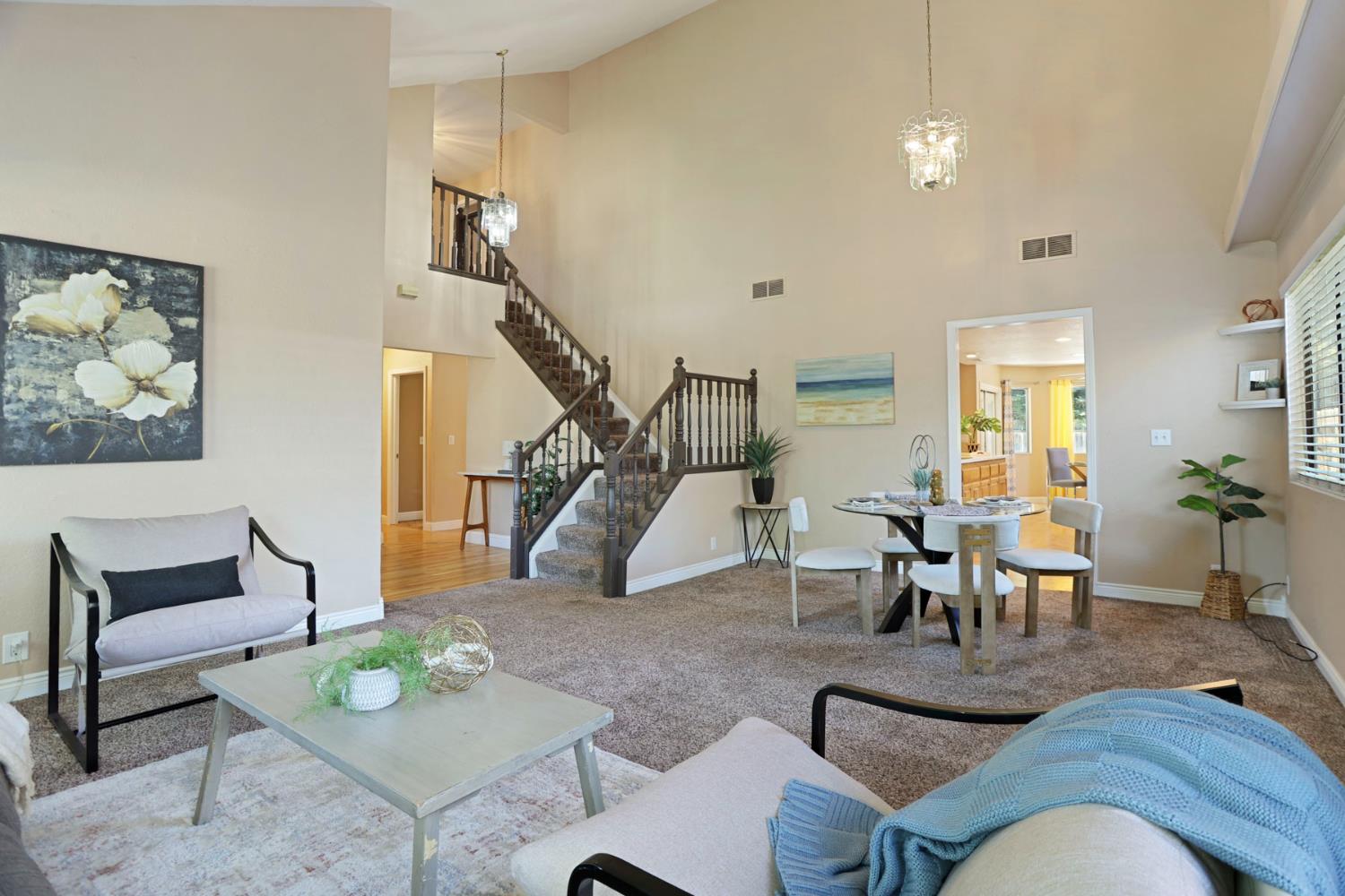 1605 Stanley Dr, Ripon, CA 95366