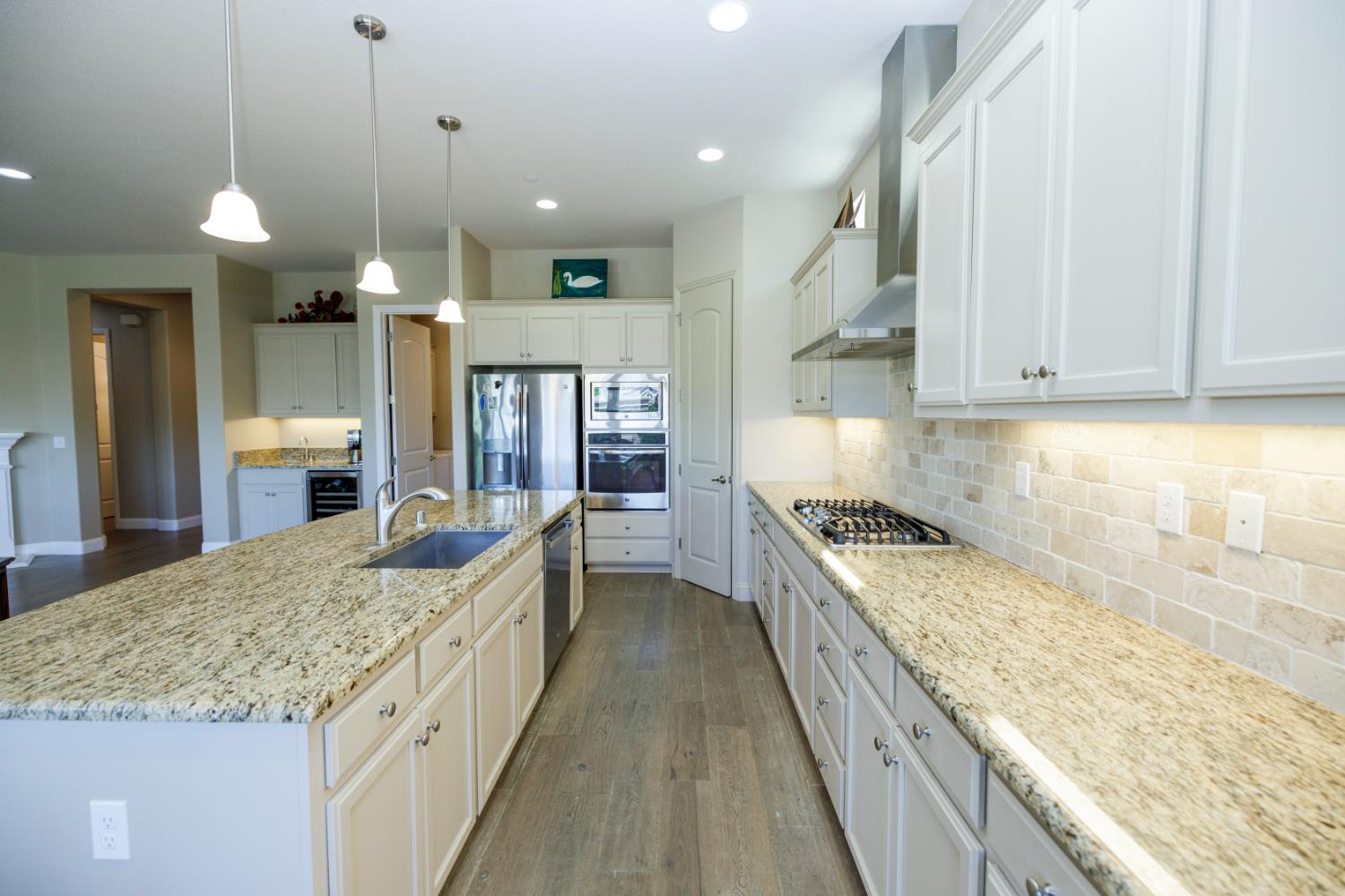 2234 Via Vita, Oakdale, CA 95361