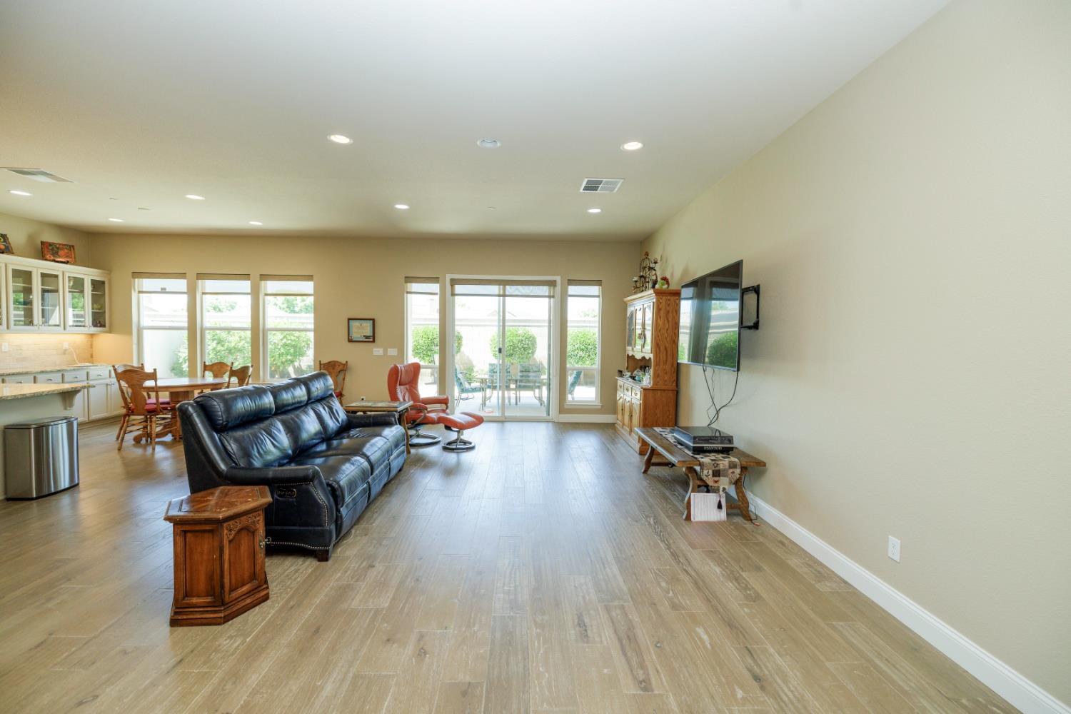 2234 Via Vita, Oakdale, CA 95361