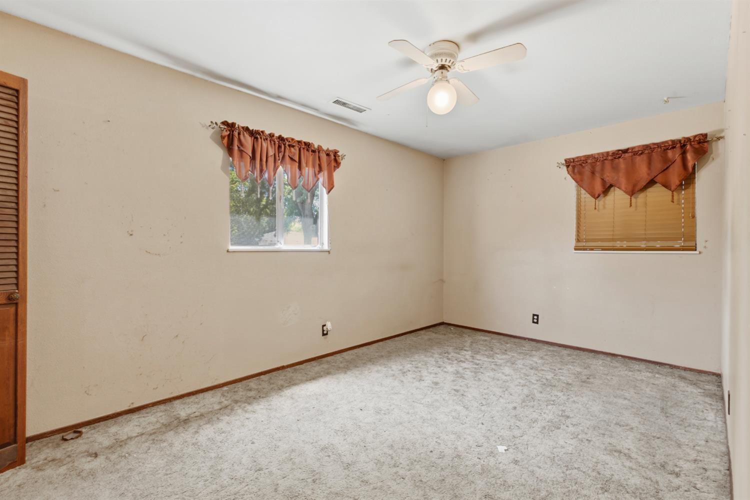 1614 Wayne Dr, Modesto, CA 95350
