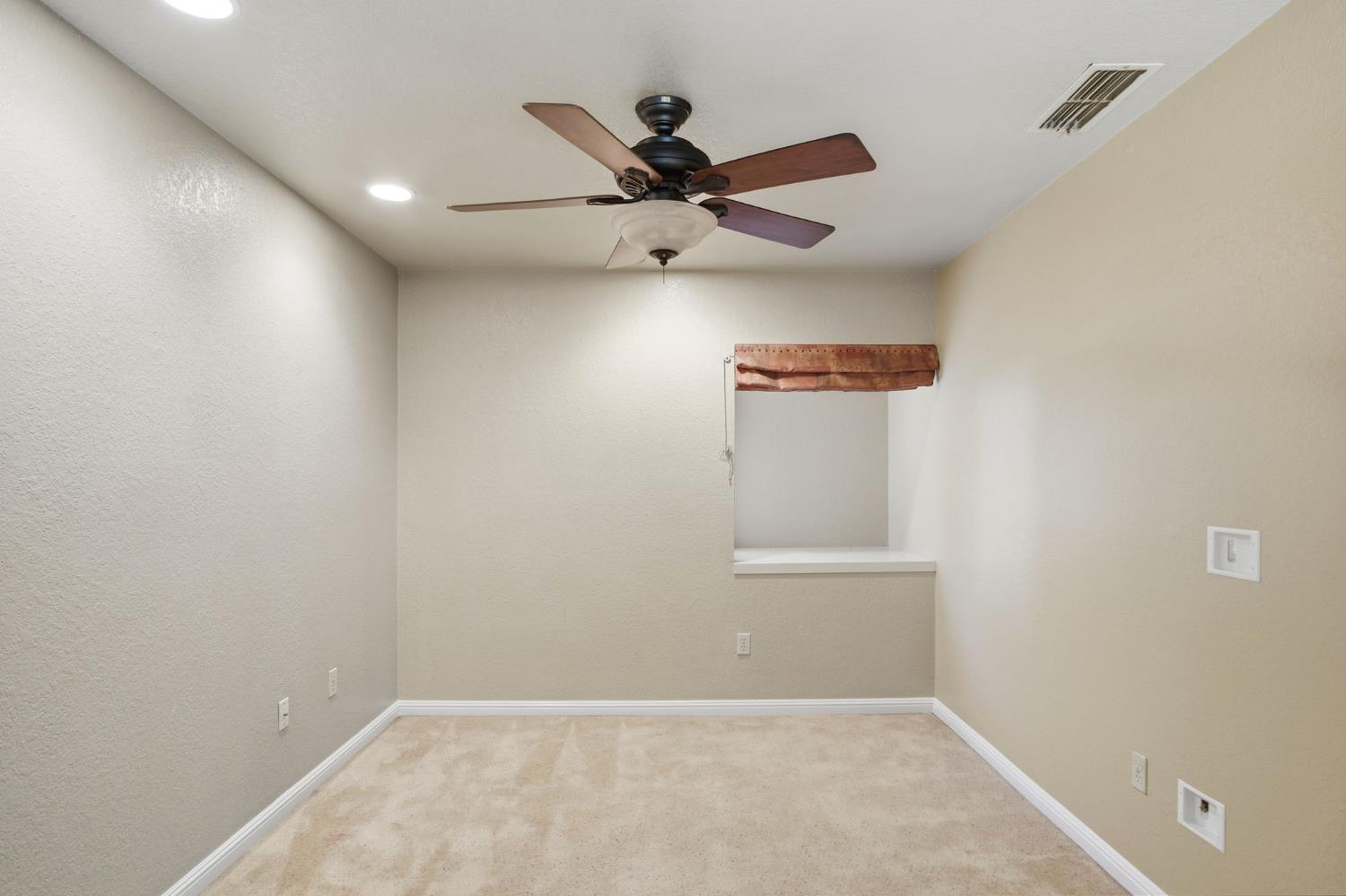 2533 Merle Ave, Modesto, CA 95355