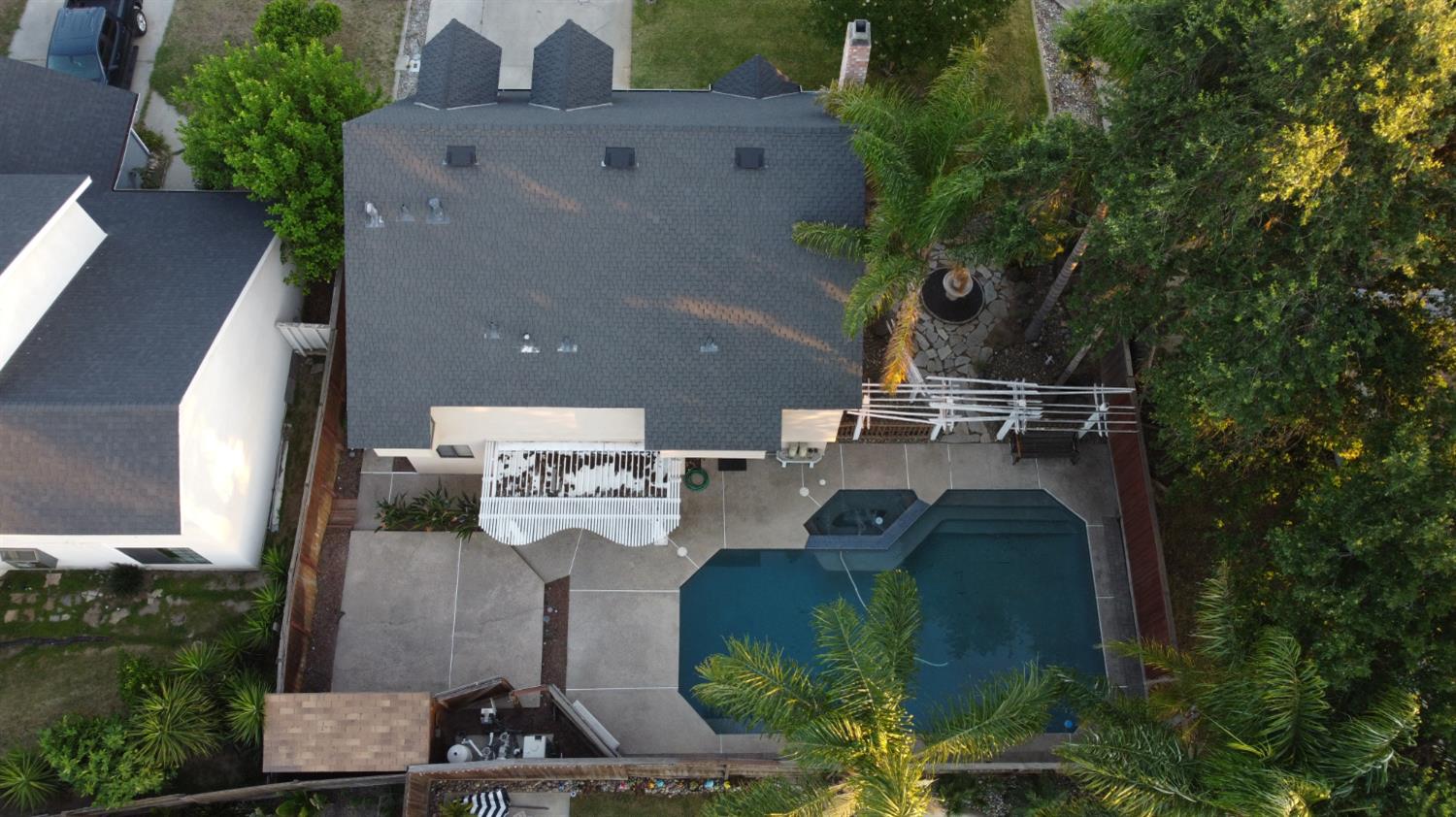 2533 Merle Ave, Modesto, CA 95355