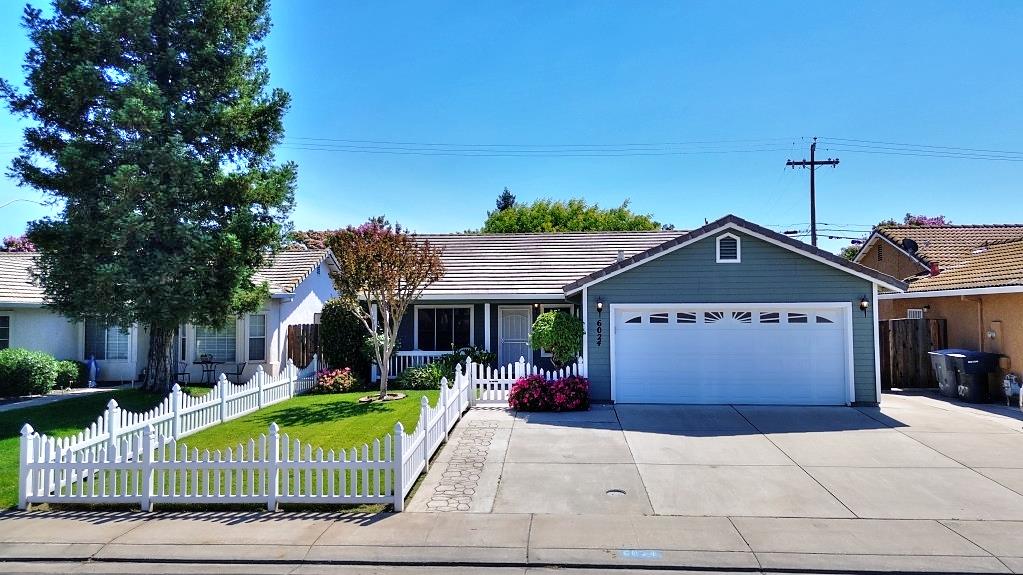 6024 Soares Pl, Riverbank, CA 95367