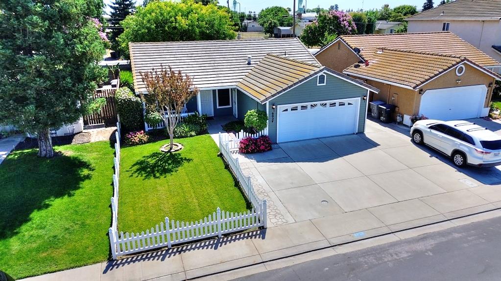 6024 Soares Pl, Riverbank, CA 95367