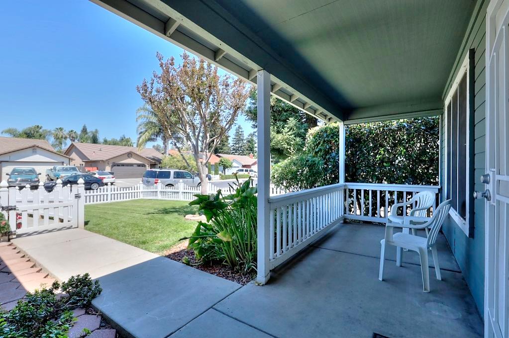 6024 Soares Pl, Riverbank, CA 95367