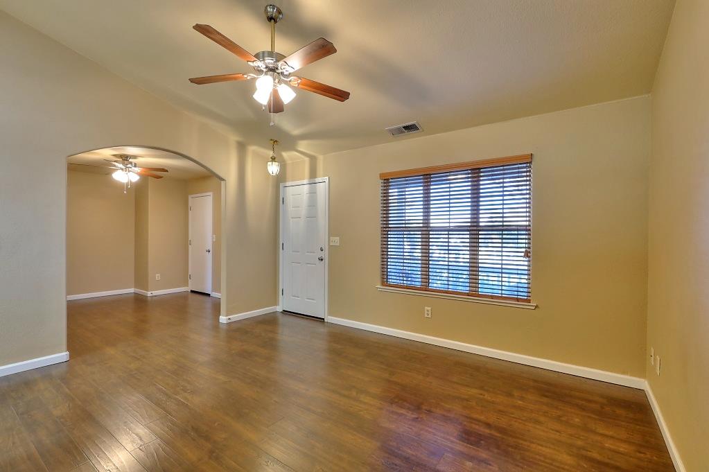 6024 Soares Pl, Riverbank, CA 95367