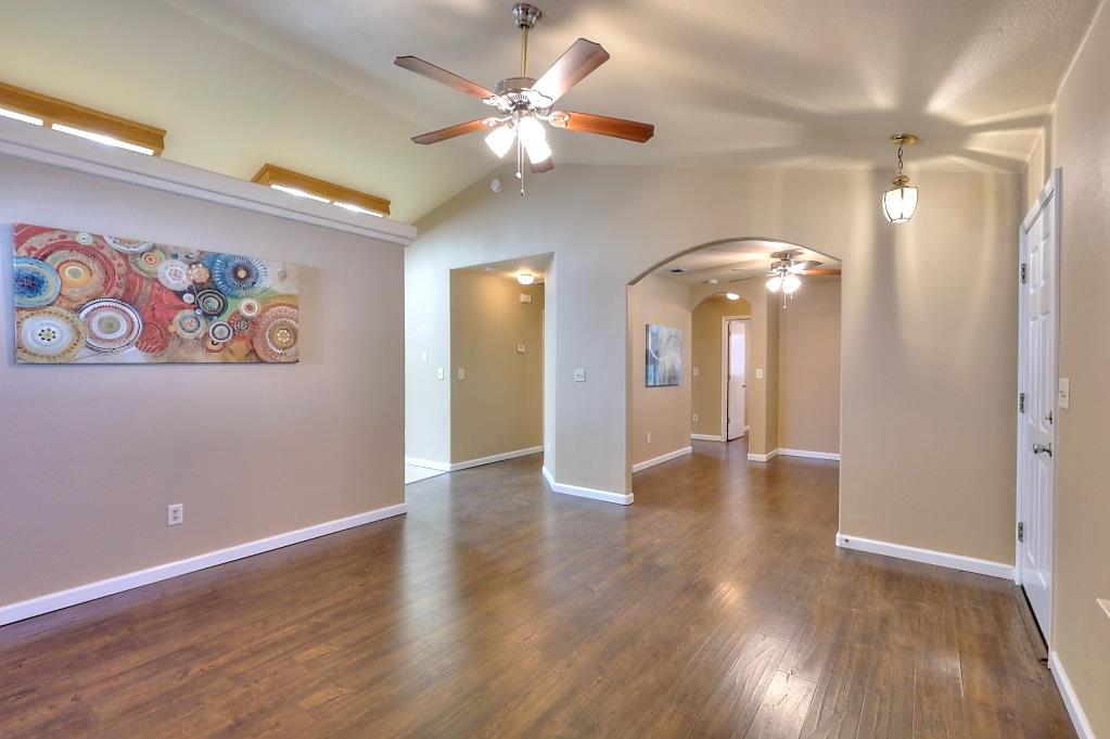 6024 Soares Pl, Riverbank, CA 95367