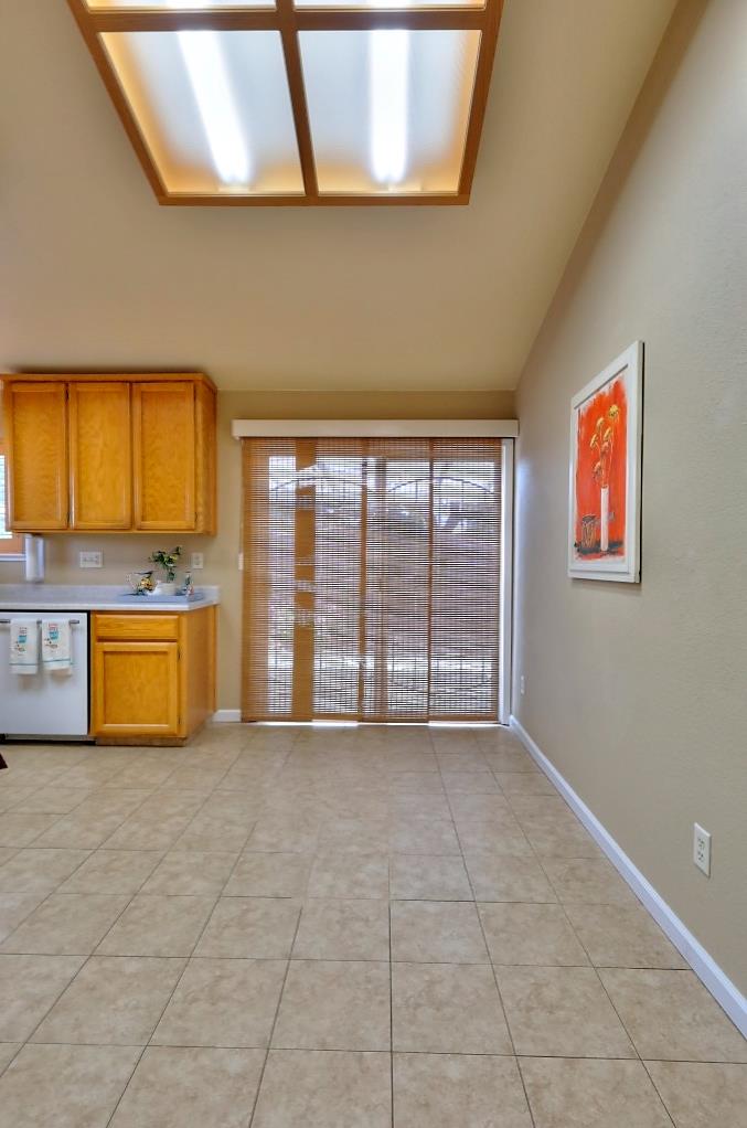 6024 Soares Pl, Riverbank, CA 95367