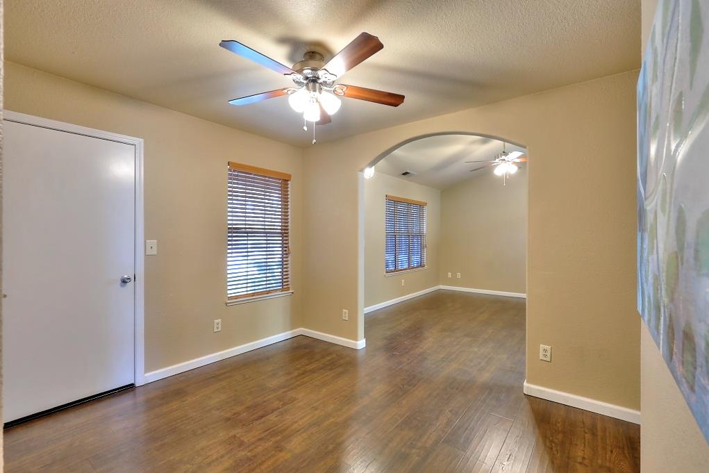 6024 Soares Pl, Riverbank, CA 95367