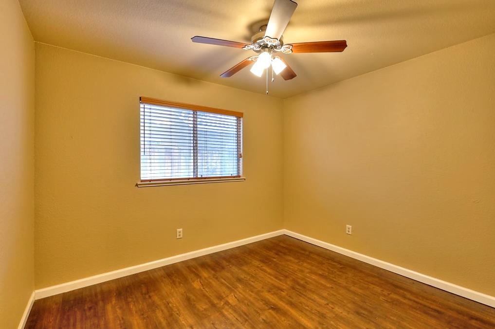6024 Soares Pl, Riverbank, CA 95367