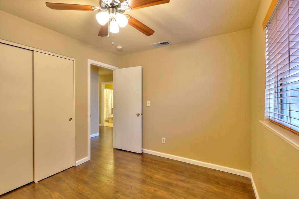 6024 Soares Pl, Riverbank, CA 95367