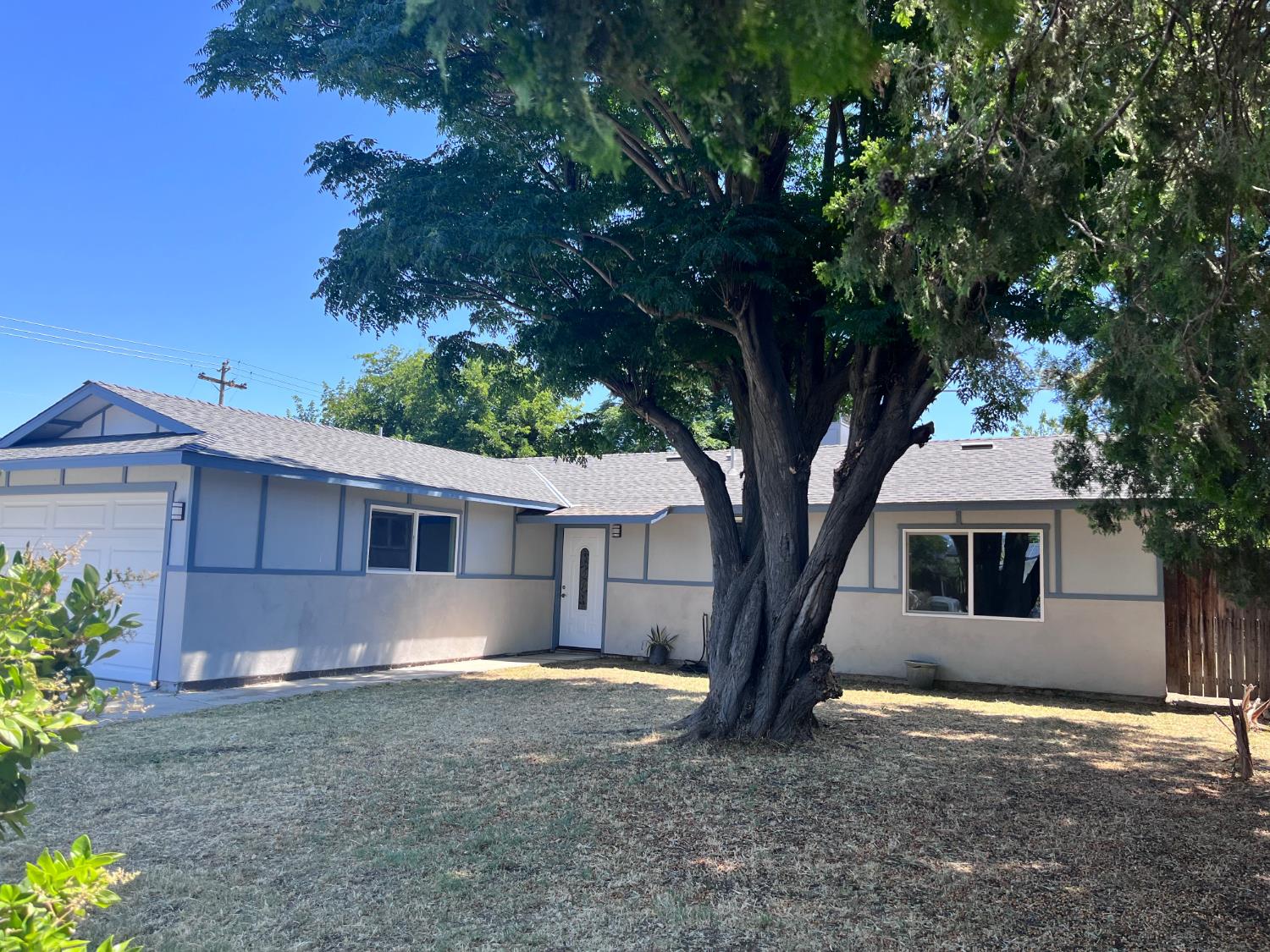 344 N 3rd, Los Banos, CA 93635
