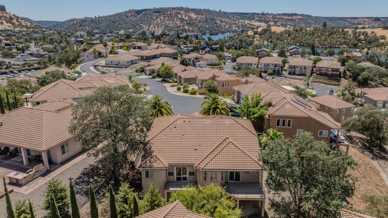 66 Argonaut Dr, Copperopolis, CA 95228