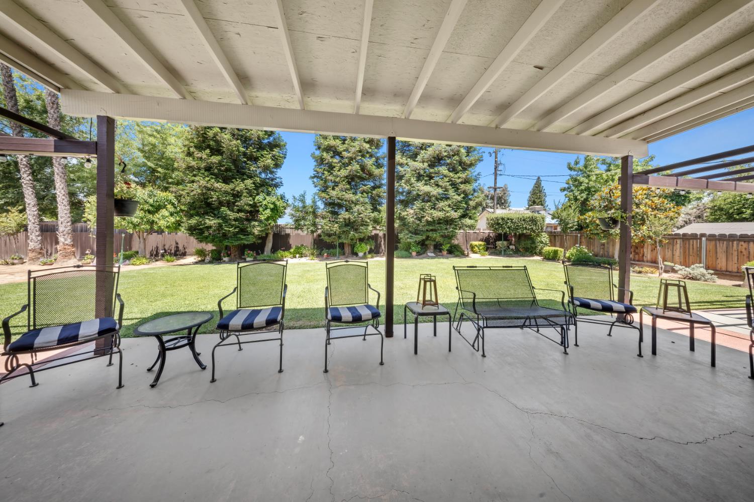 18746 Auburn Way, Madera, CA 93638