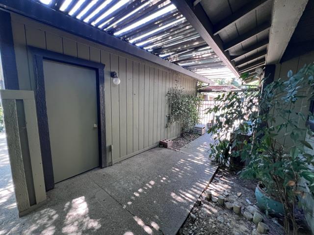 622 Sunnybrook Cir, Turlock, CA 95382