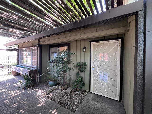 622 Sunnybrook Cir, Turlock, CA 95382