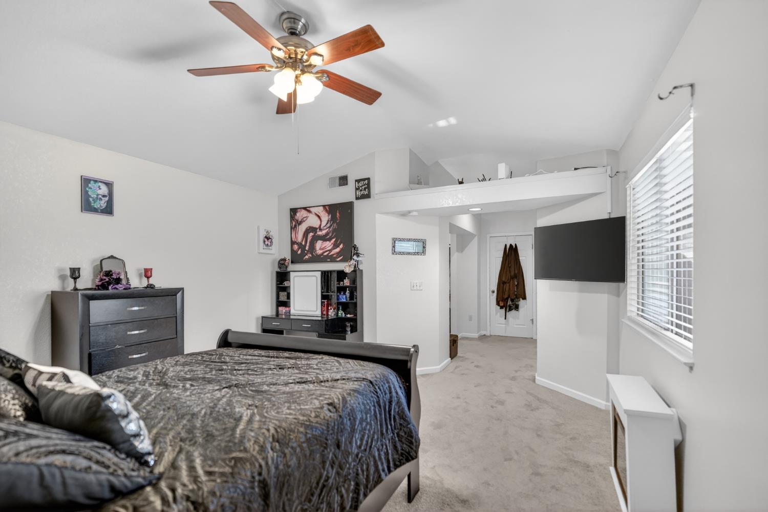 4116 Windrose Ct, Modesto, CA 95356