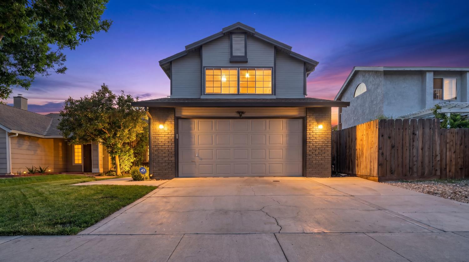 4116 Windrose Ct, Modesto, CA 95356