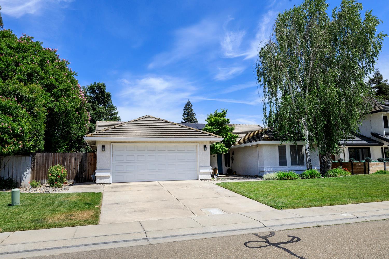 230 Meyenberg Ave, Ripon, CA 95366