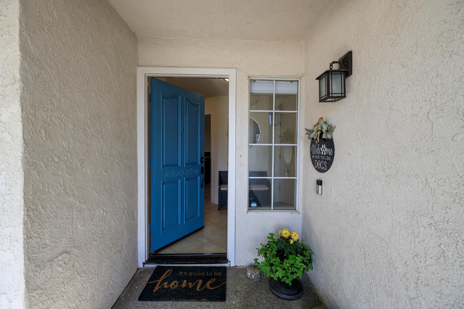 230 Meyenberg Ave, Ripon, CA 95366