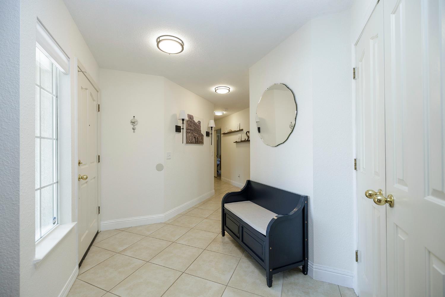 230 Meyenberg Ave, Ripon, CA 95366